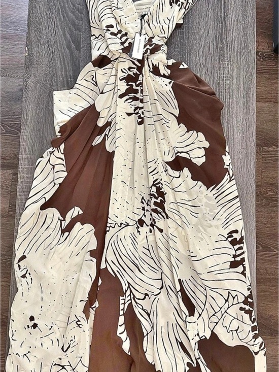 Banana Republic Dresses & Skirts - Banana Republic Matte Silk Wrap Dress Floral Maxi Dress in Brown & Cream Size 6